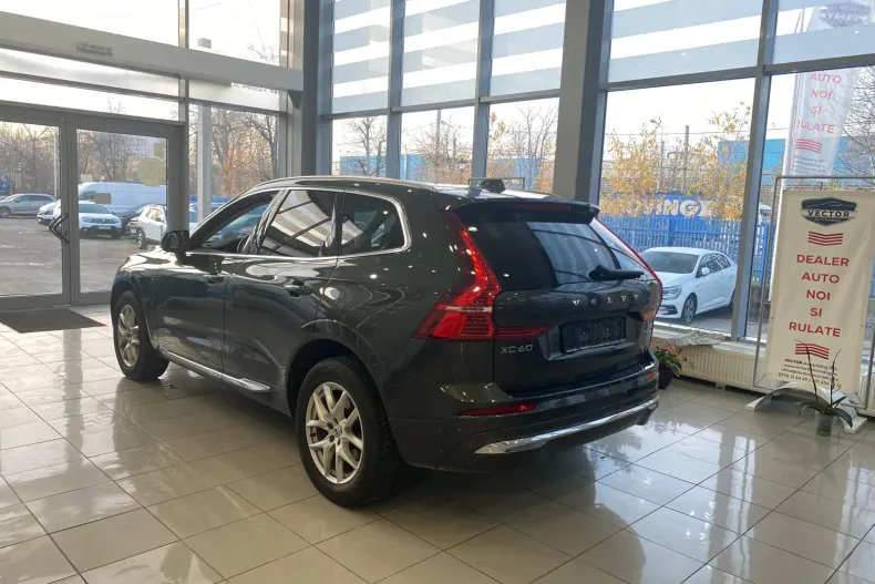 Volvo XC60 din 2021 cu 47.000 km - oferta VOL166161 - foto 3