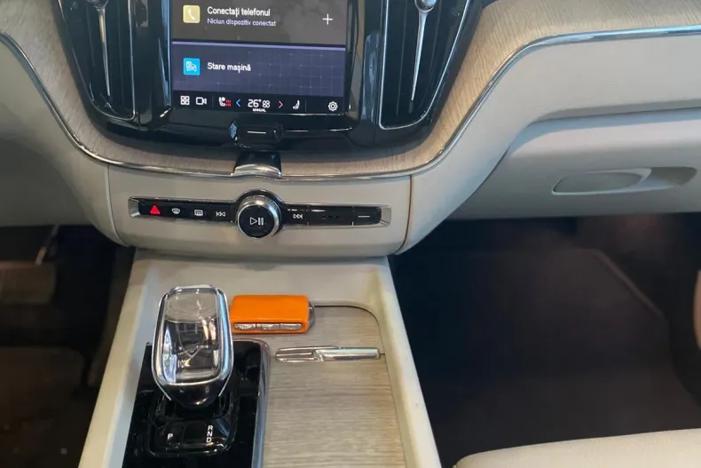 Volvo XC60 din 2021 cu 47.000 km - oferta VOL166161 - foto 14