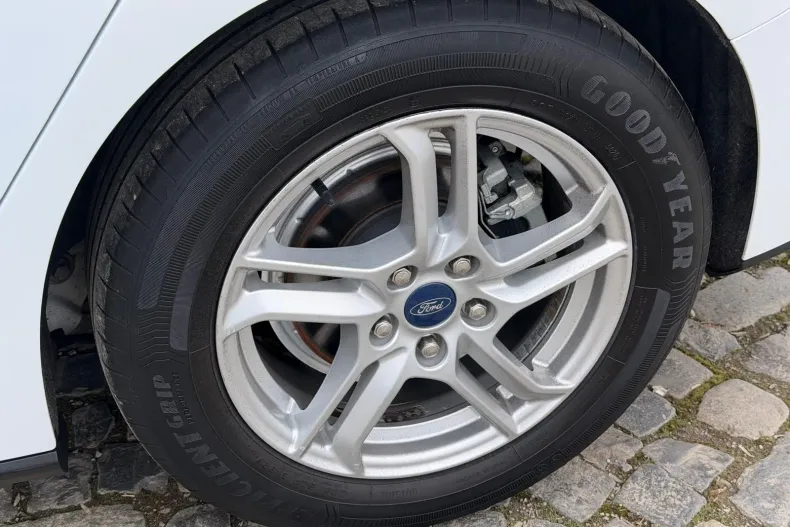 Ford Focus din 2021 cu 80.000 km - oferta FOR166167 - foto 36