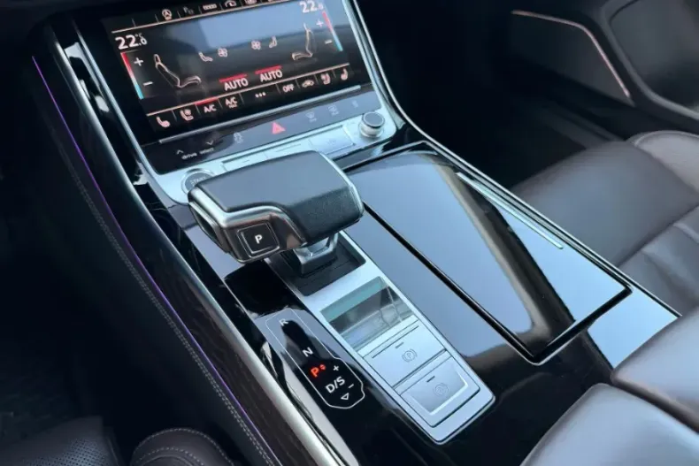 Audi A8 din 2021 cu 50.308 km - oferta AUD166169 - foto 24