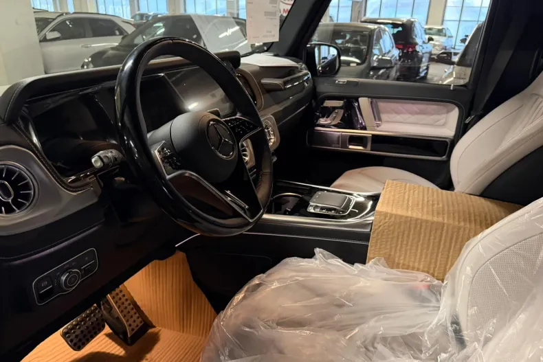 Mercedes-Benz G din 2026 cu 14 km - oferta MER166174 - foto 13