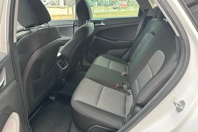 Hyundai TUCSON din 2019 cu 89.180 km - oferta HYU166175 - foto 16