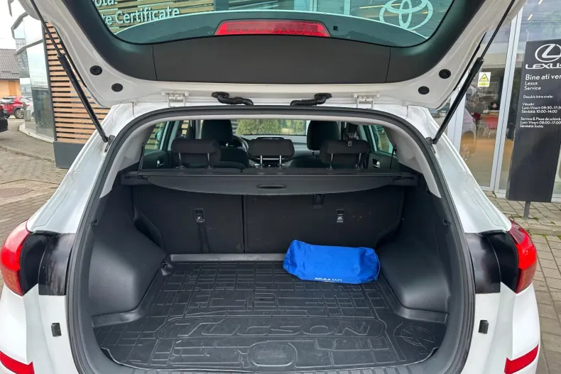 Hyundai TUCSON din 2019 cu 89.180 km - oferta HYU166175 - foto 19