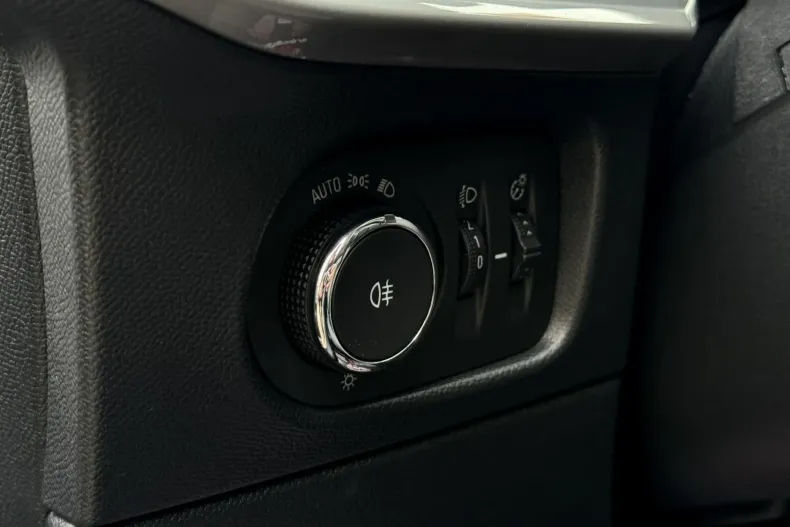 Opel Mokka din 2023 cu 102.937 km - oferta OPE166179 - foto 21