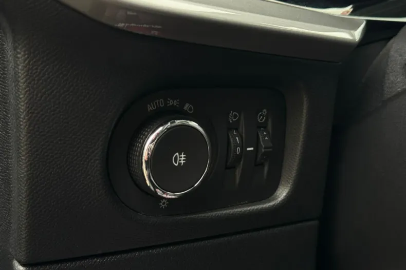 Opel Mokka din 2023 cu 111.823 km - oferta OPE166182 - foto 22