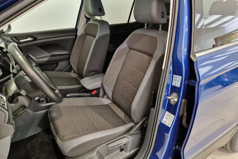 Volkswagen T-Cross din 2021 cu 59.013 km - oferta VOL166191 - foto 9