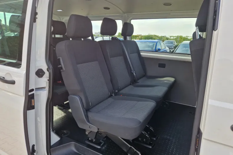 Volkswagen Transporter din 2020 cu 156.977 km - oferta VOL166194 - foto 9