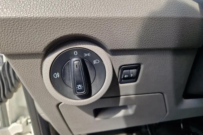 Volkswagen Transporter din 2020 cu 156.977 km - oferta VOL166194 - foto 13