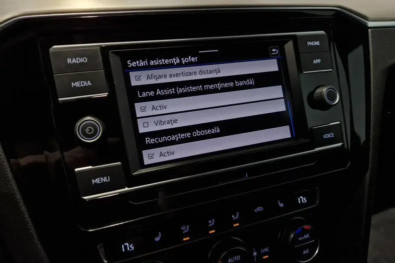 Volkswagen Passat din 2020 cu 101.865 km - oferta VOL166195 - foto 17