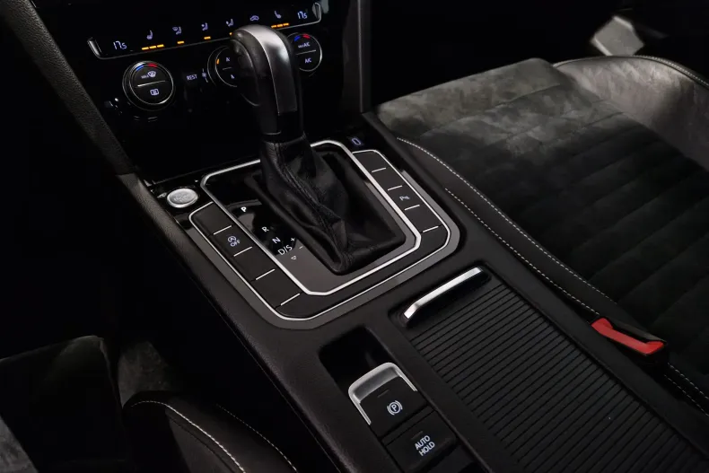 Volkswagen Passat din 2020 cu 101.865 km - oferta VOL166195 - foto 20