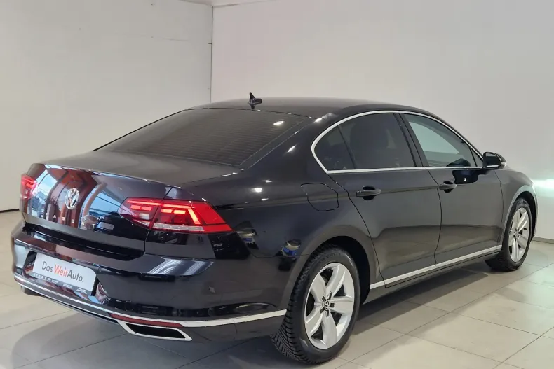 Volkswagen Passat din 2020 cu 101.865 km - oferta VOL166195 - foto 21