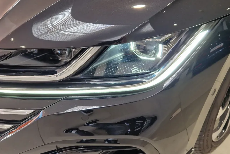 Volkswagen Arteon din 2021 cu 62.052 km - oferta VOL166196 - foto 3