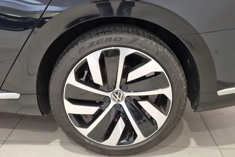 Volkswagen Arteon din 2021 cu 62.052 km - oferta VOL166196 - foto 4