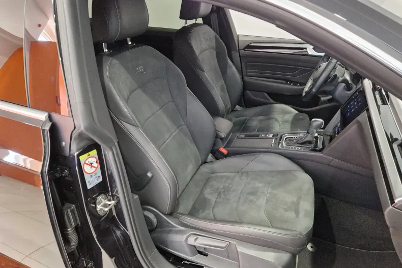 Volkswagen Arteon din 2021 cu 62.052 km - oferta VOL166196 - foto 27