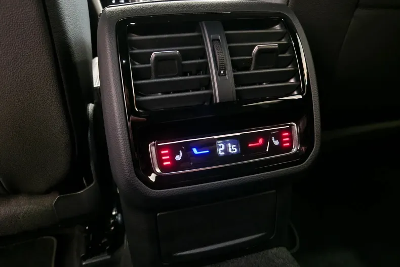 Volkswagen Arteon din 2021 cu 62.052 km - oferta VOL166196 - foto 29