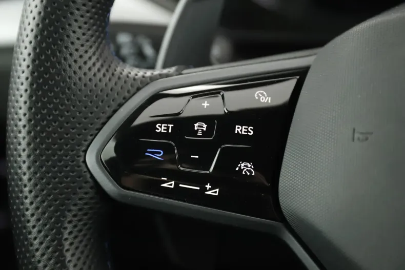 Volkswagen Arteon din 2021 cu 39.665 km - oferta VOL166197 - foto 20