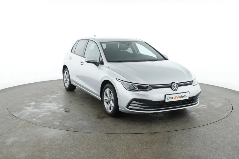 Volkswagen Golf din 2023 cu 52.077 km - oferta VOL166198 - foto 3