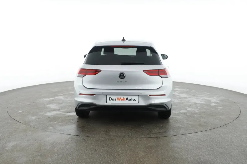 Volkswagen Golf din 2023 cu 52.077 km - oferta VOL166198 - foto 6