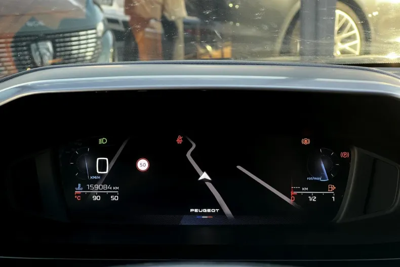 Peugeot 308 din 2022 cu 159.084 km - oferta PEU166205 - foto 14