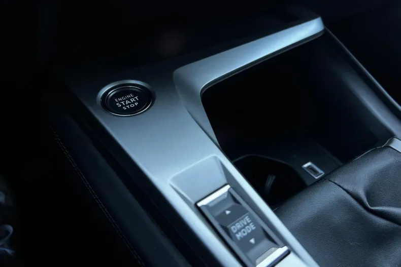 Peugeot 308 din 2022 cu 159.084 km - oferta PEU166205 - foto 26