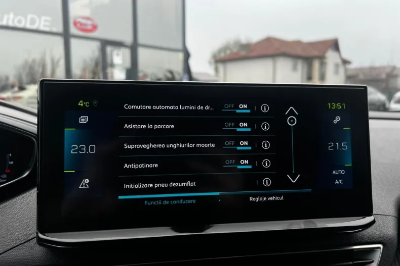 Peugeot 3008 din 2021 cu 159.825 km - oferta PEU166209 - foto 33