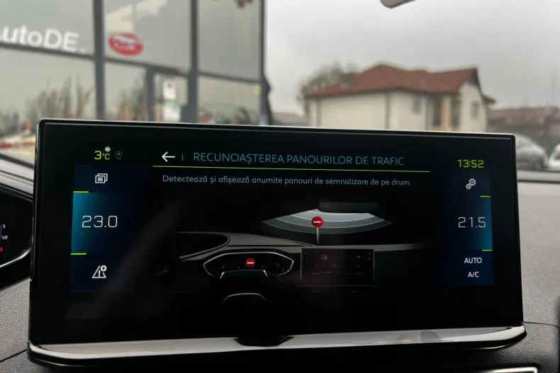 Peugeot 3008 din 2021 cu 159.825 km - oferta PEU166209 - foto 39