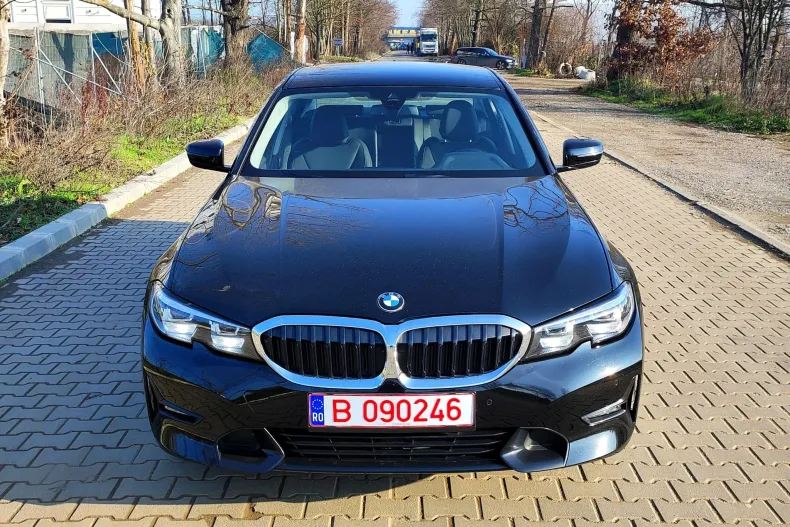 BMW Seria 3 din 2020 cu 136.980 km - oferta BMW166226 - foto 3