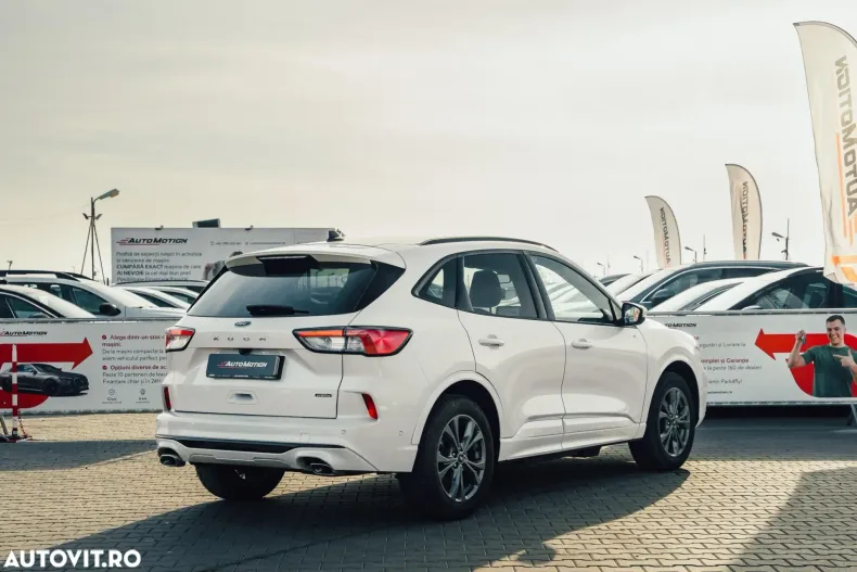 Ford Kuga din 2023 cu 77.334 km - oferta FOR166227 - foto 4