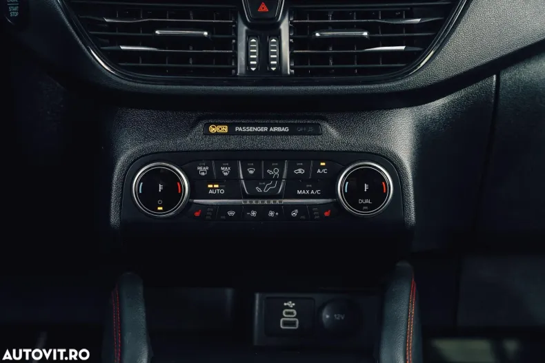 Ford Kuga din 2023 cu 77.334 km - oferta FOR166227 - foto 11