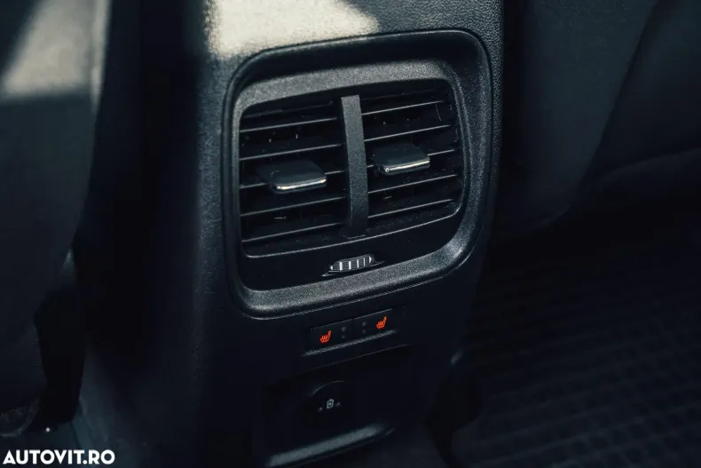 Ford Kuga din 2023 cu 77.334 km - oferta FOR166227 - foto 15