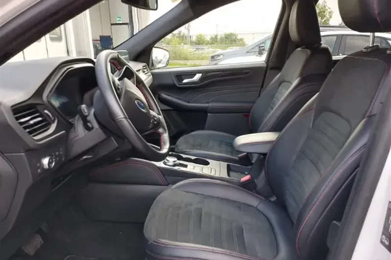 Ford Kuga din 2021 cu 57.500 km - oferta FOR166229 - foto 4