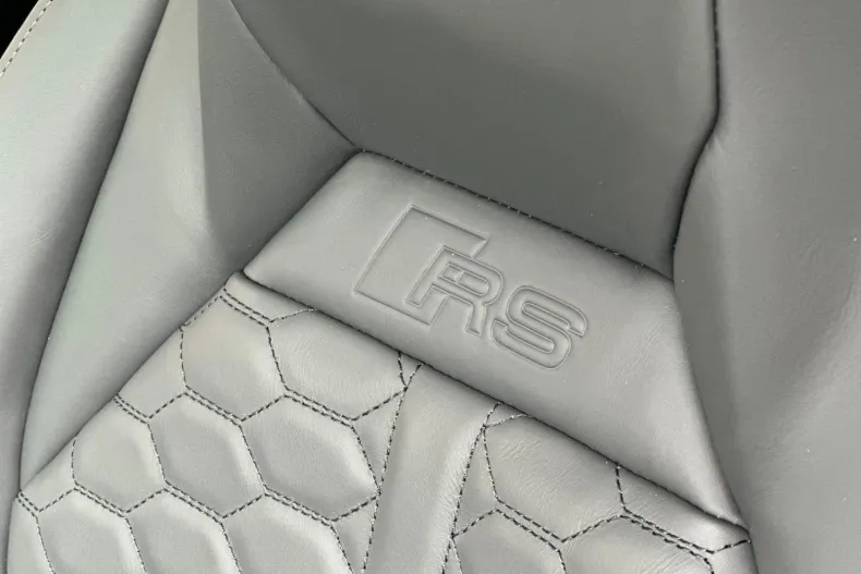 Audi RSQ3 din 2023 cu 30.000 km - oferta AUD166234 - foto 19