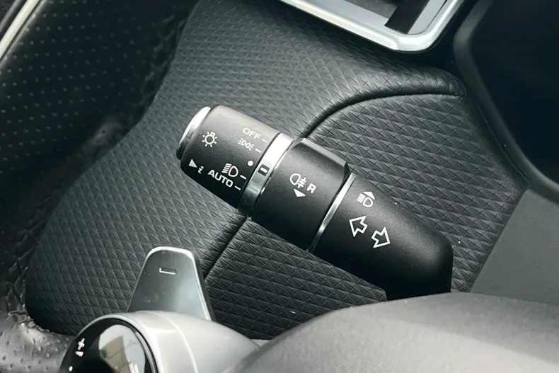 Land Rover Range Rover Velar din 2020 cu 43.000 km - oferta LAN166236 - foto 20