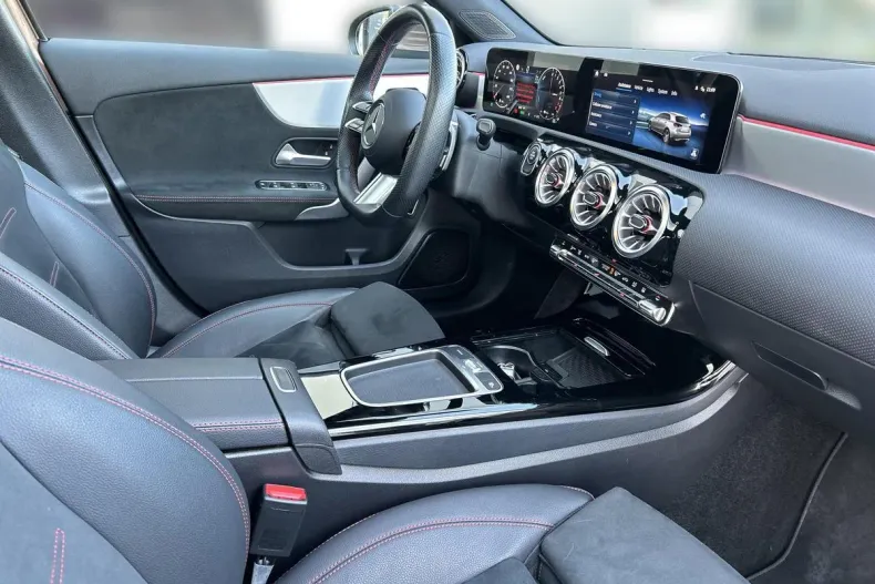 Mercedes-Benz A din 2023 cu 22.796 km - oferta MER166238 - foto 15