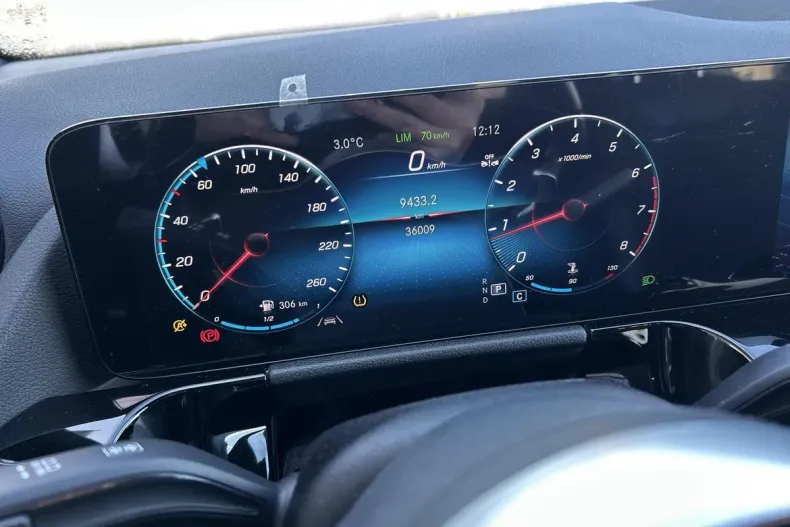 Mercedes-Benz GLA din 2023 cu 36.009 km - oferta MER166239 - foto 10