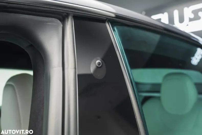 Tesla Model S din 2022 cu 45.300 km - oferta TES166245 - foto 16