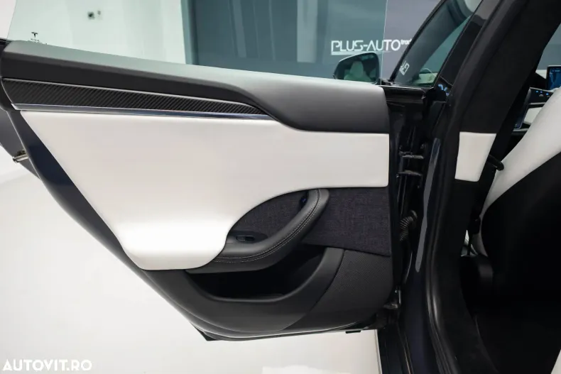Tesla Model S din 2022 cu 45.300 km - oferta TES166245 - foto 26