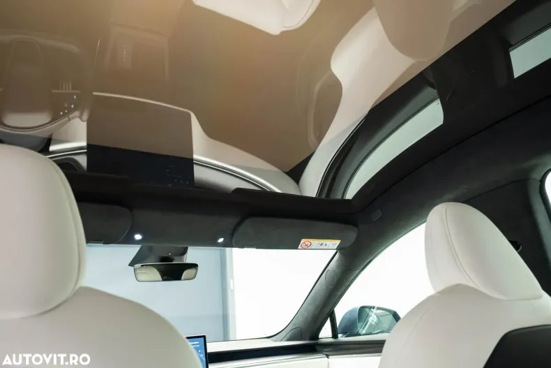 Tesla Model S din 2022 cu 45.300 km - oferta TES166245 - foto 33