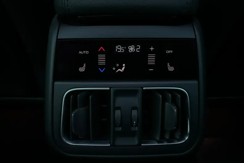 Maserati Grecale din 2023 cu 68.000 km - oferta MAS166252 - foto 26