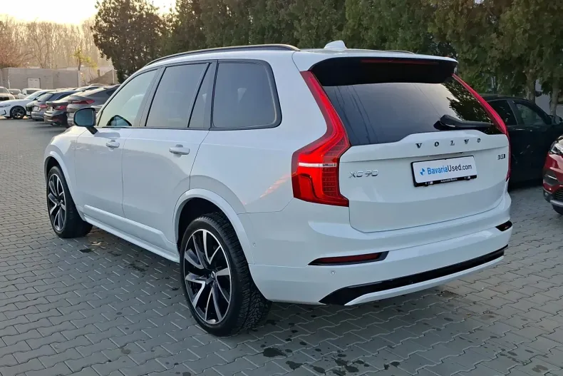 Volvo XC90 din 2022 cu 62.450 km - oferta VOL166255 - foto 4
