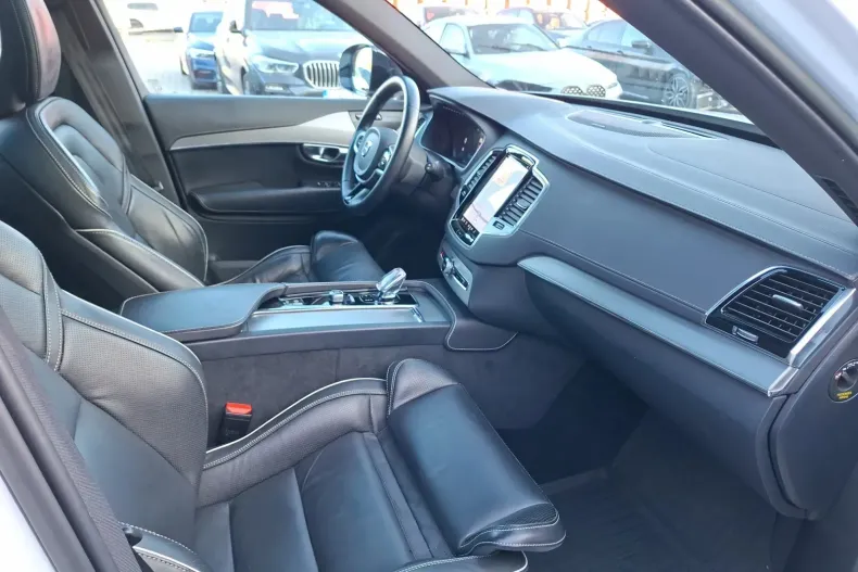 Volvo XC90 din 2022 cu 62.450 km - oferta VOL166255 - foto 15