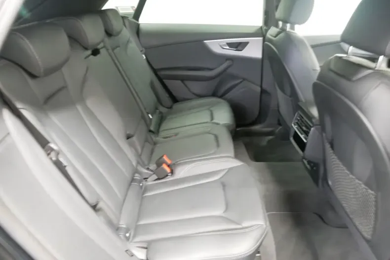 Audi Q8 din 2025 cu 15.210 km - oferta AUD166259 - foto 7