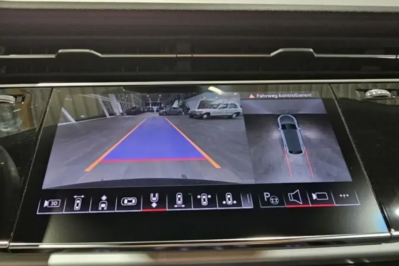 Audi Q8 din 2025 cu 19.990 km - oferta AUD166260 - foto 18