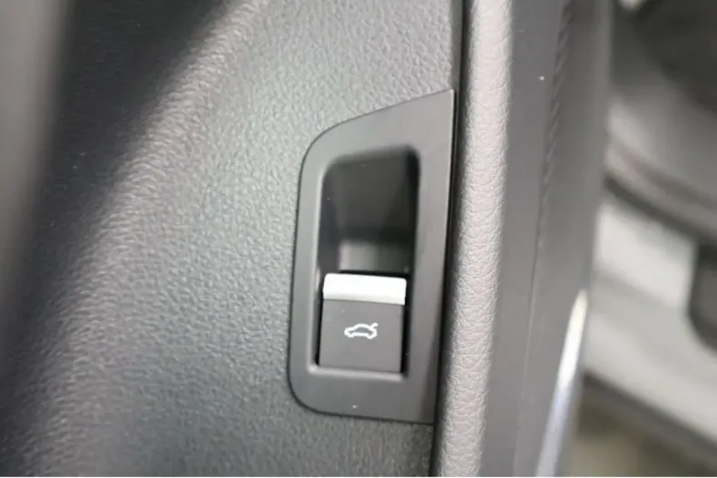 Audi RSQ8 din 2025 cu 16.788 km - oferta AUD166262 - foto 20