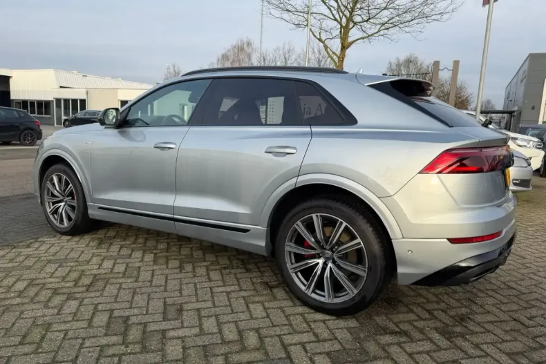Audi Q8 din 2025 cu 16.000 km - oferta AUD166263 - foto 12