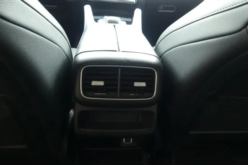 Mercedes-Benz GLE 350 din 2021 cu 95.164 km - oferta MER166264 - foto 22