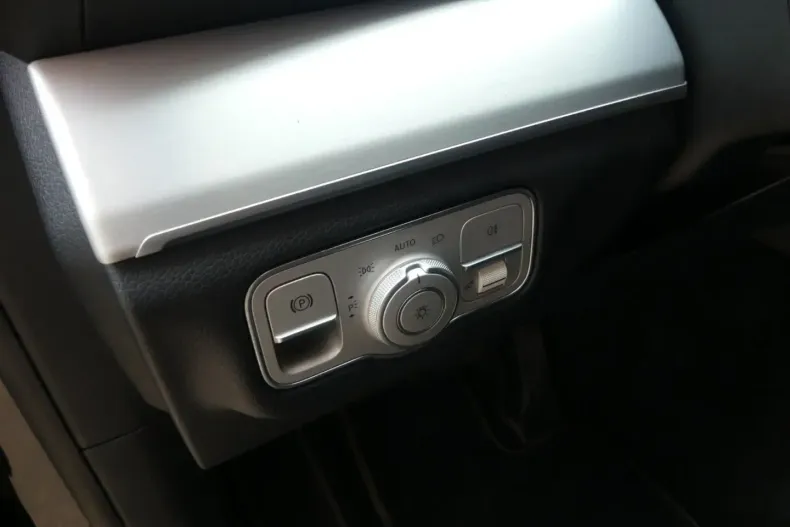 Mercedes-Benz GLE 350 din 2021 cu 95.164 km - oferta MER166264 - foto 25