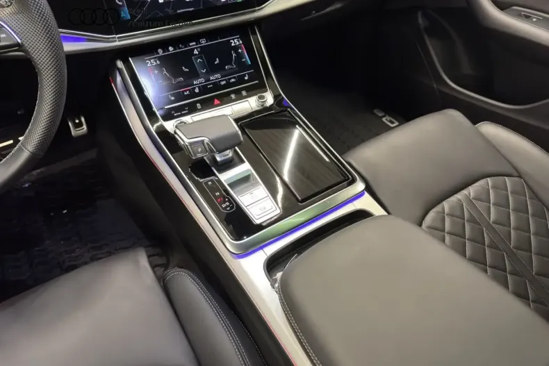 Audi Q8 din 2025 cu 8.616 km - oferta AUD166265 - foto 9