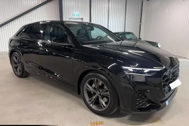 Audi Q8 din 2025 cu 8.220 km - oferta AUD166267 - foto 1