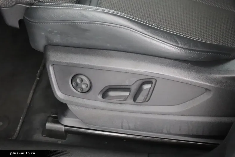 Audi Q5 din 2023 cu 104.075 km - oferta AUD166279 - foto 32